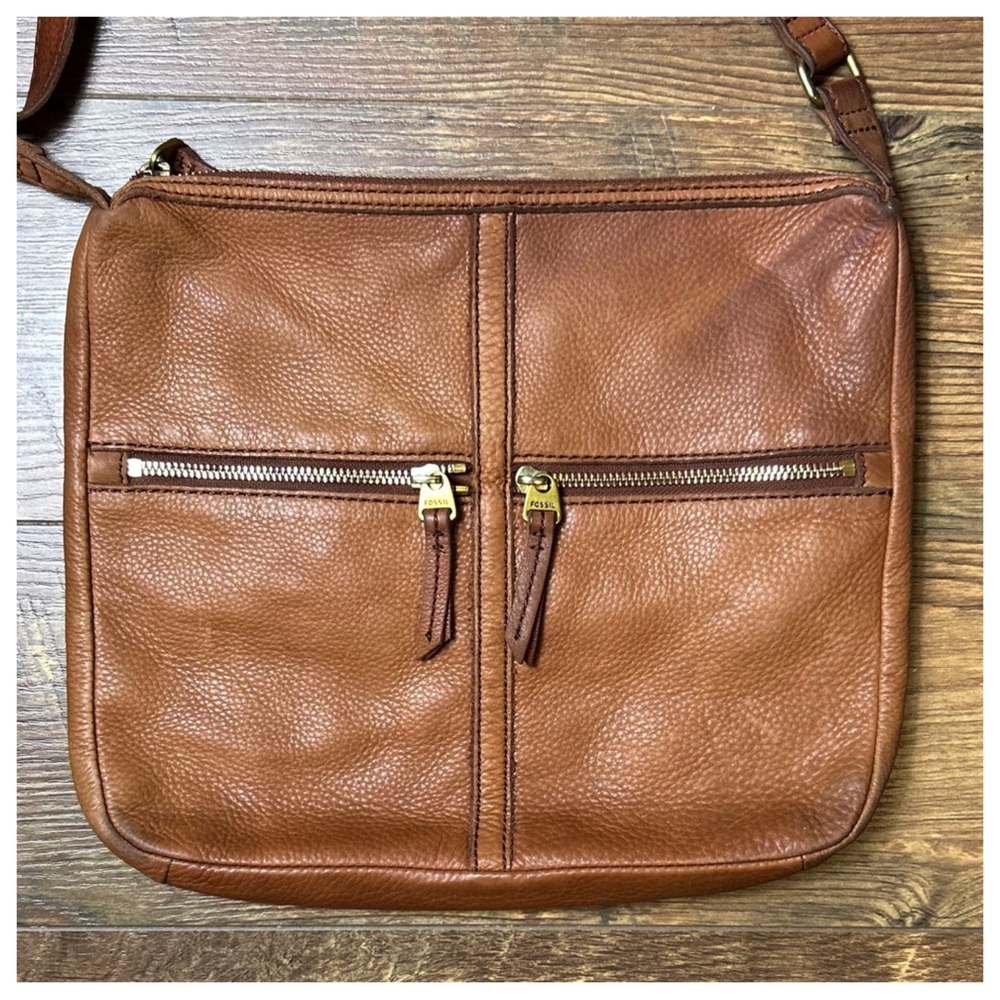 FOSSIL Erin Messenger Bag - Picture 4 of 10